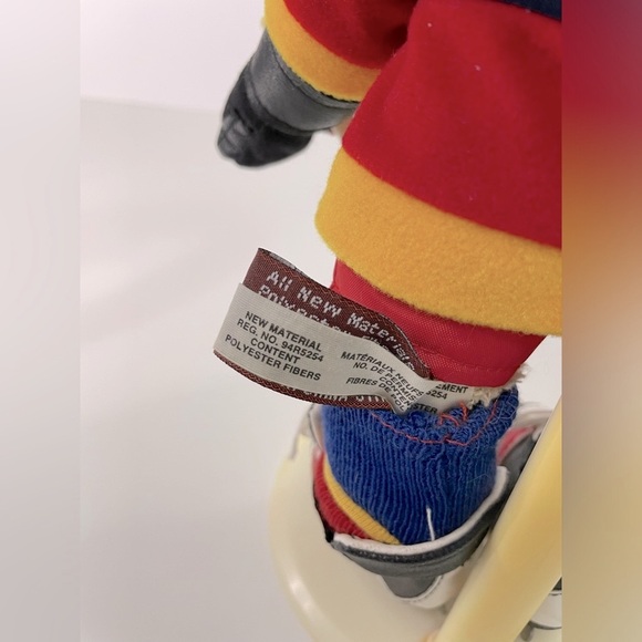 12โ Hockey Player Brass Button Bear (Flash) - Sports Bears Collectable - NWOT - Picture 7 of 10